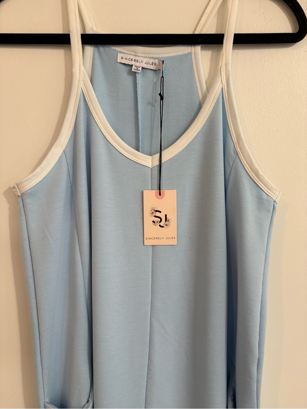 Sincerely, Jules jumper size large